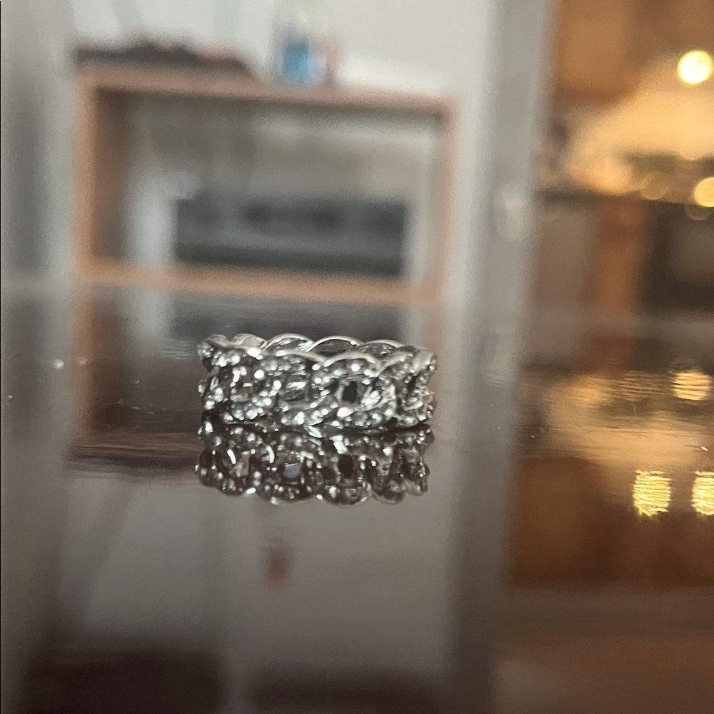 Elegant Silver Braided Ring with moissanite rings